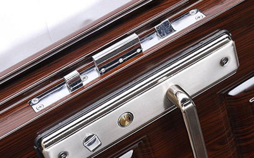 得荣24小时上门开锁公司