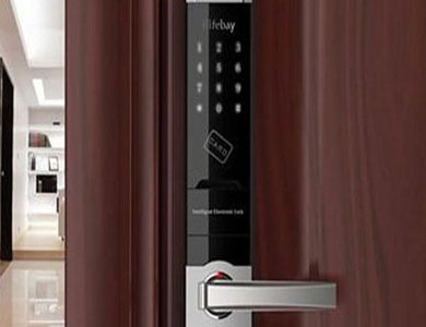 得荣24小时上门开锁公司