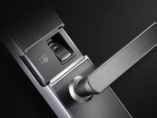 得荣24小时上门开锁公司